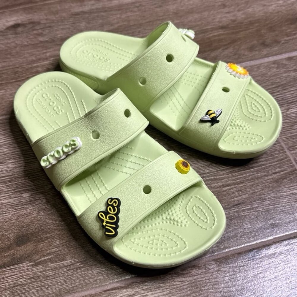 Crocs Classic Slide Sandals Lime Green With Jibbitz Charms Women’s 7 206761-335
